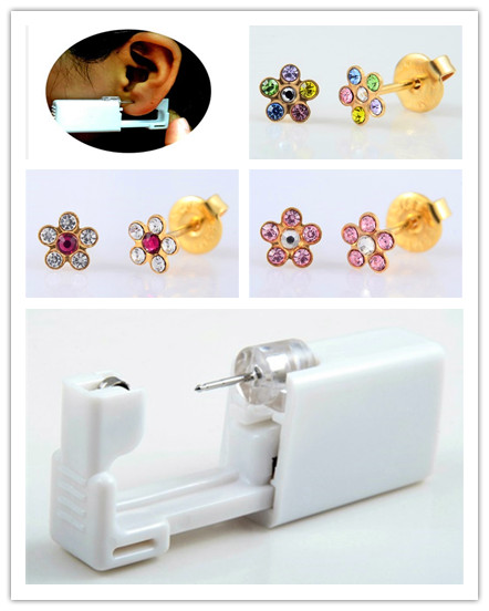 Disposable Ear Piercing Unit with Daisy Flower earrings